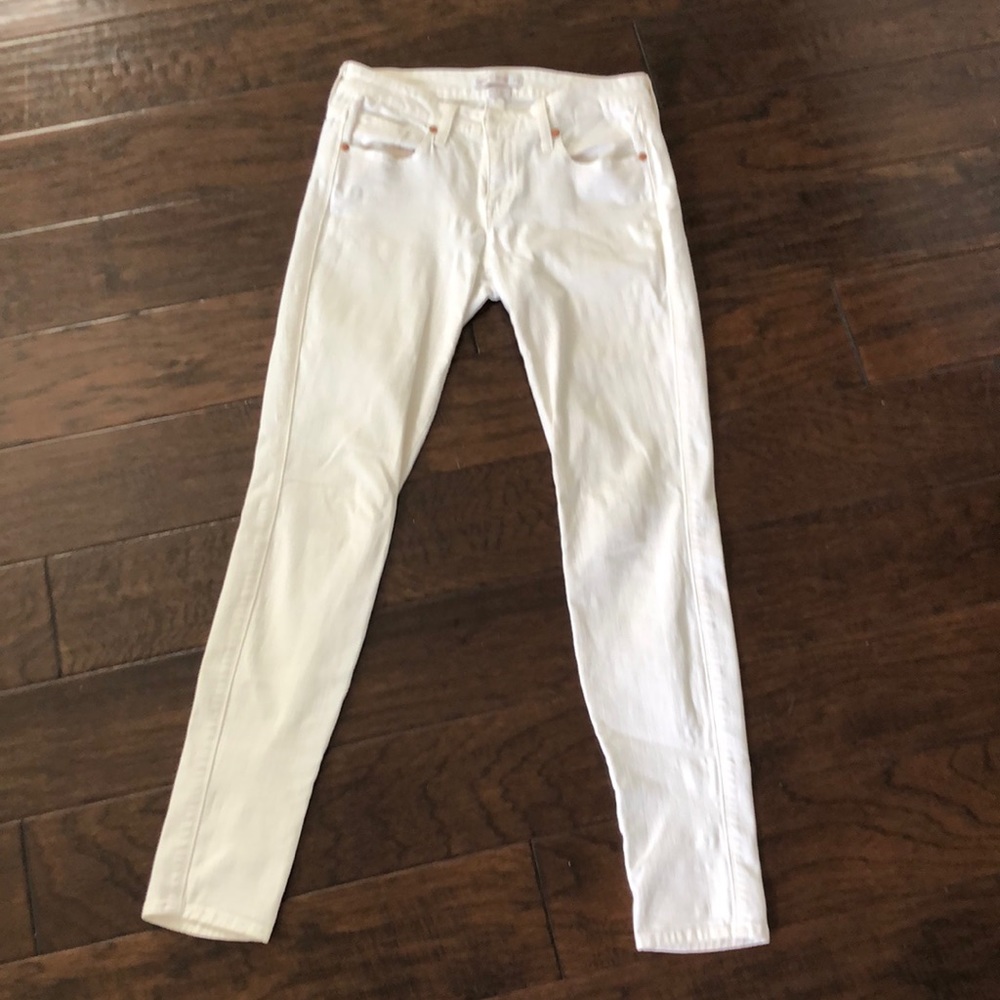 White denim jeans